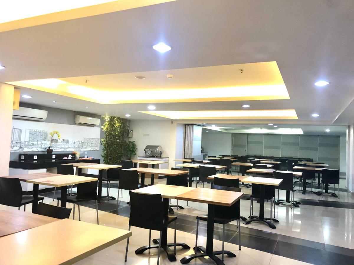 Amaris Hotel Thamrin City Джакарта Екстер'єр фото
