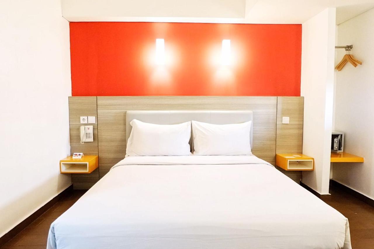 Amaris Hotel Thamrin City Джакарта Екстер'єр фото