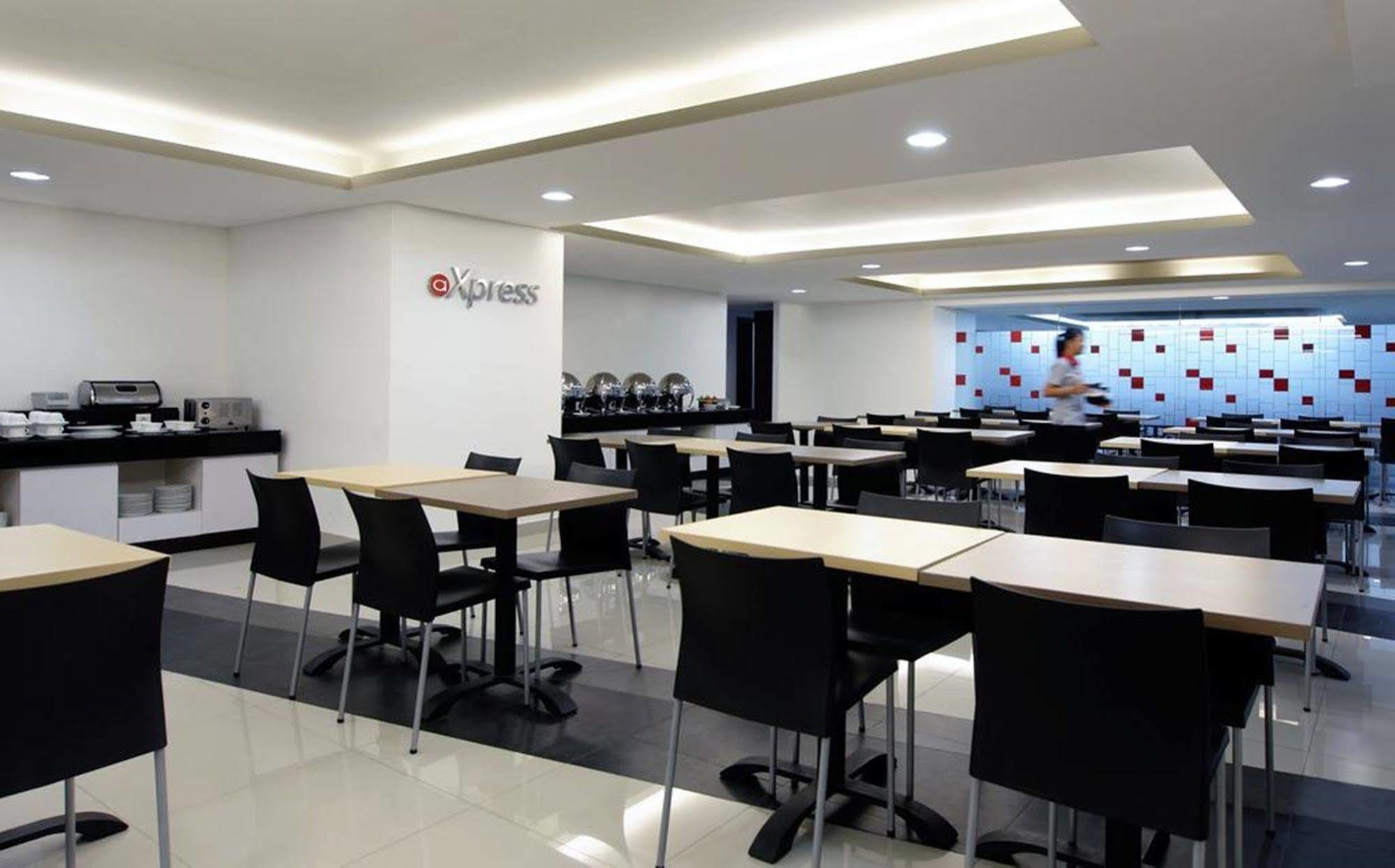 Amaris Hotel Thamrin City Джакарта Екстер'єр фото