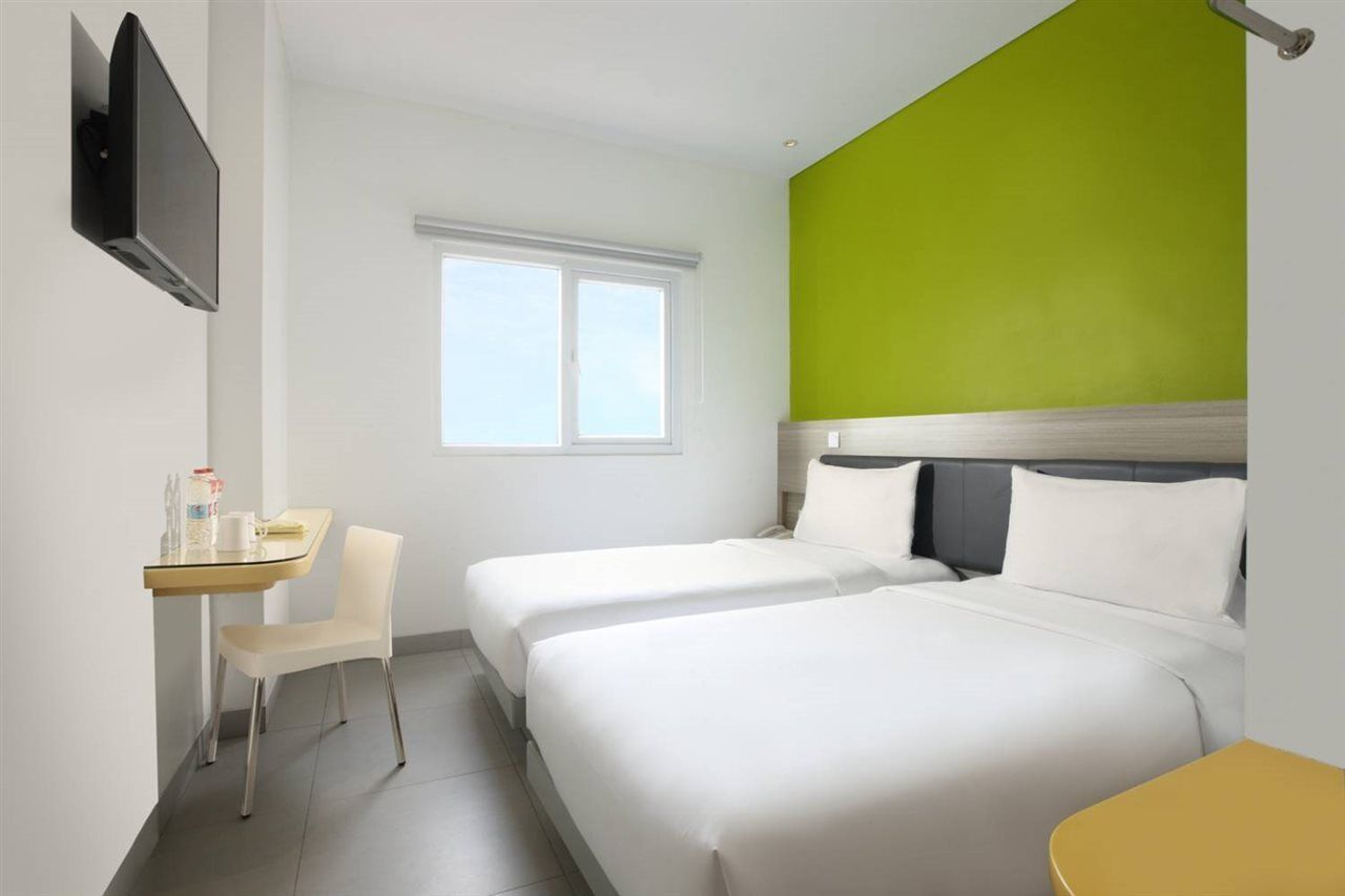 Amaris Hotel Thamrin City Джакарта Екстер'єр фото